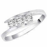 14K Gold 3 Stone Channel Set Round Diamond Ring (1/2 cttw, H-I, SI)