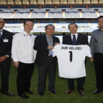 Kacang Dua Kelinci Goes To Real Madrid