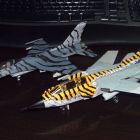 Diecast Pesawat Dragon Warbirds F-16 dan Corgi Panavia Tornado
