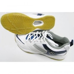 yonex badminton shoes