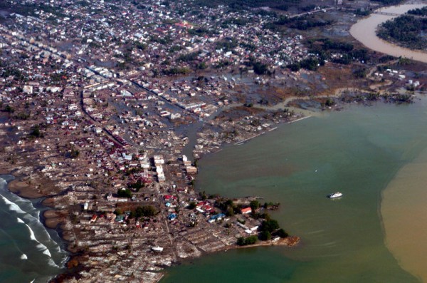 tsunami in indonesia