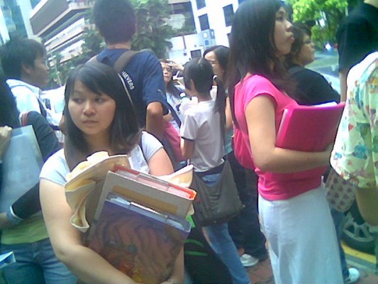 clothing in indonesia